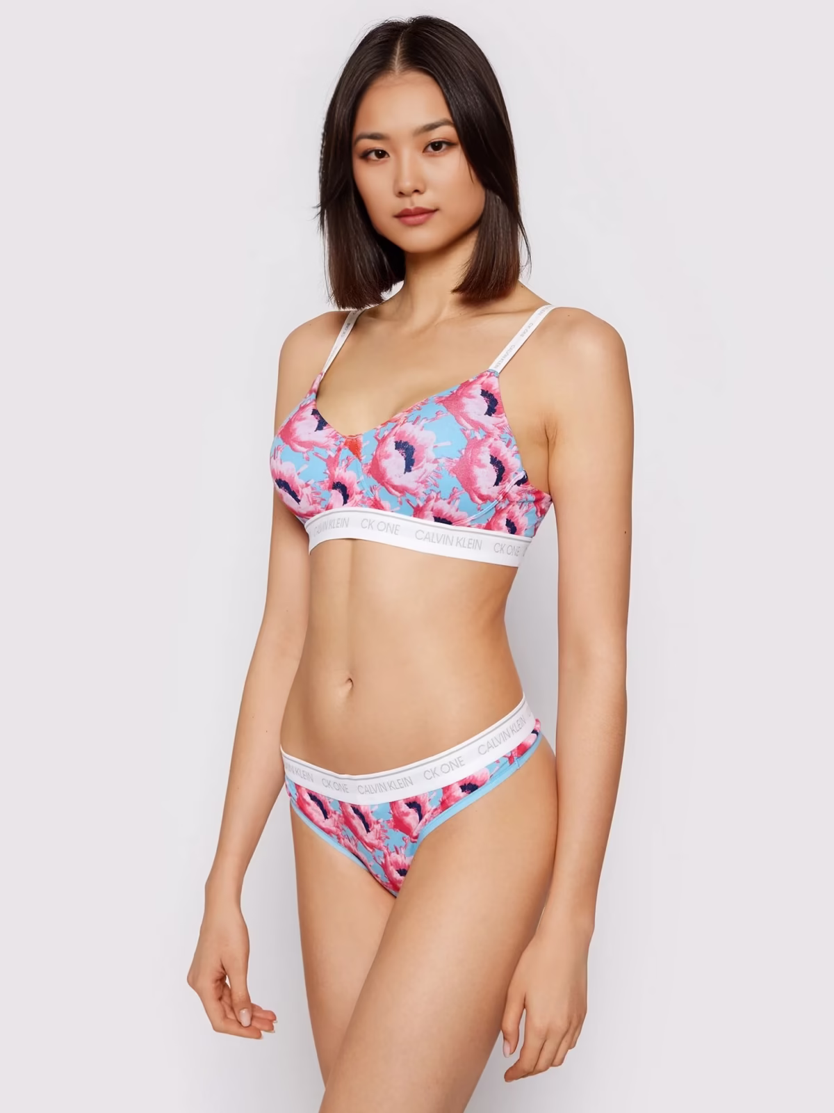 Calvin Klein Прашка  - QF5733E-J85 - Image 2